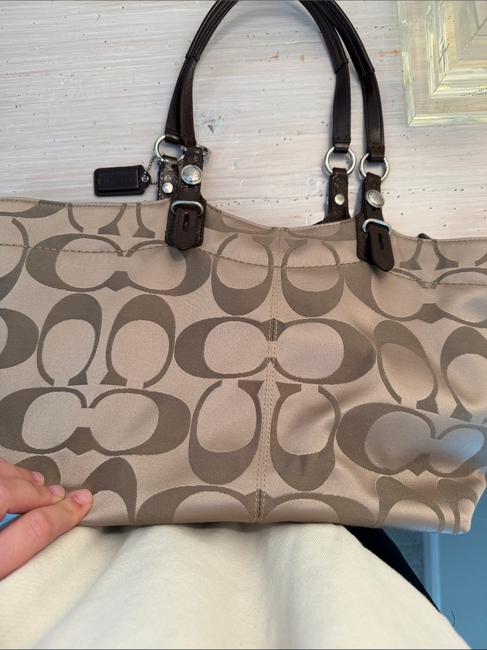 Y2K Coach Beige and Brown Signature Canvas Tote - Picture 11 of 11